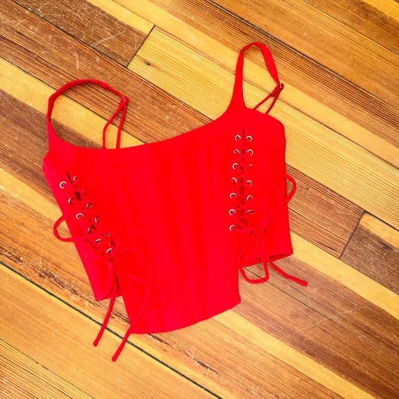 White Fox Boutique Red Lace-Up Corset Tank Top - Picture 2 of 2